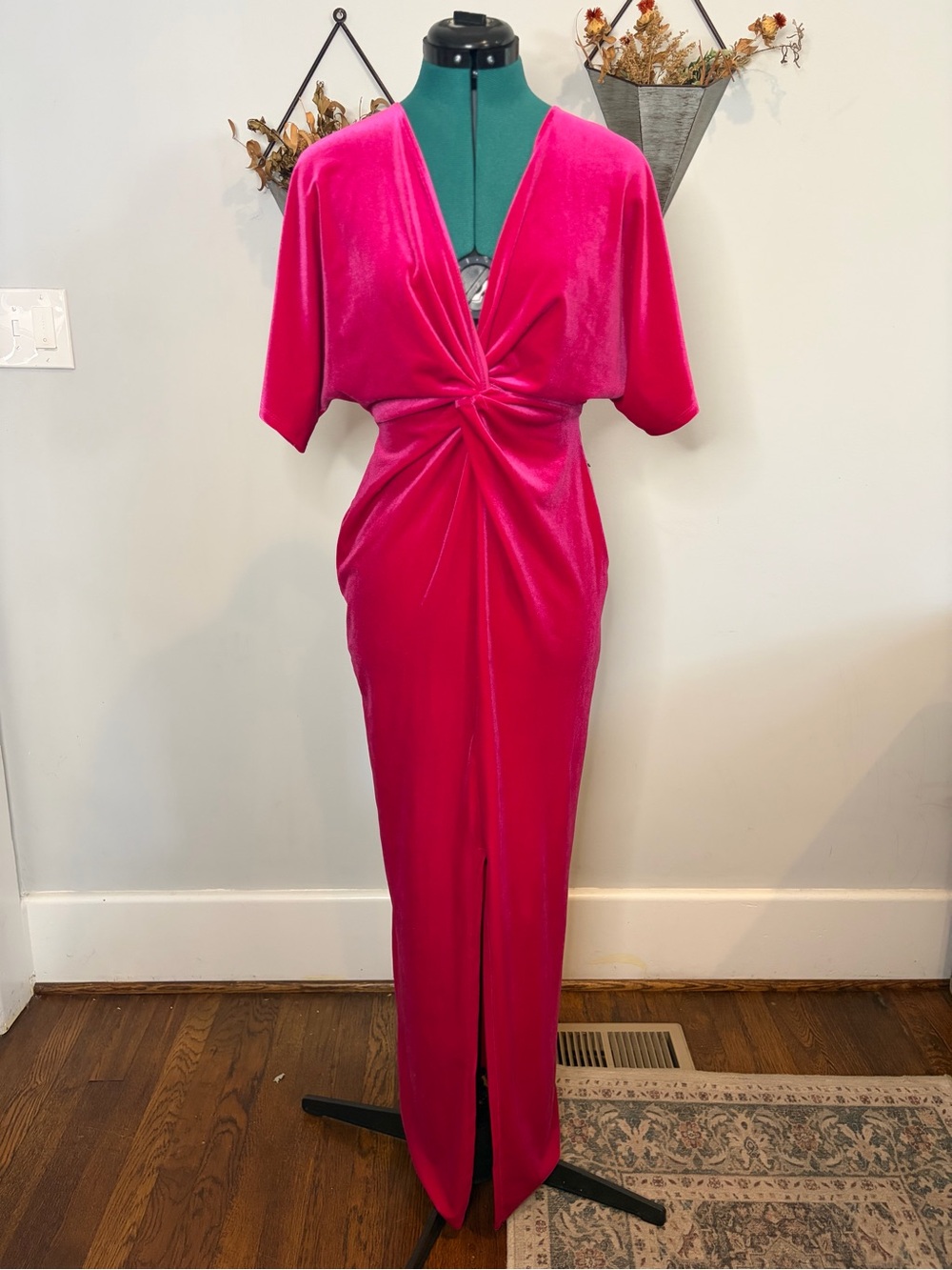 NWT New York & Company Fuchsia Pink Velvet Twist-Front Maxi Dress - Size small
